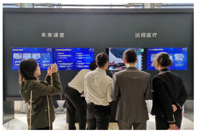 上海聯(lián)通舉辦5G峰會(huì) 以創(chuàng)新網(wǎng)絡(luò)技術(shù)服務(wù)勾勒極致未來(lái)藍(lán)圖